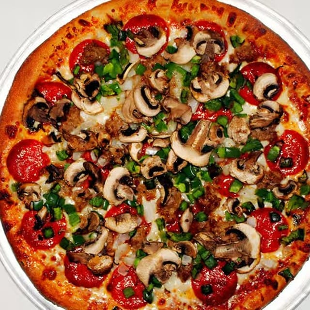 Classic Deluxe Pizza.